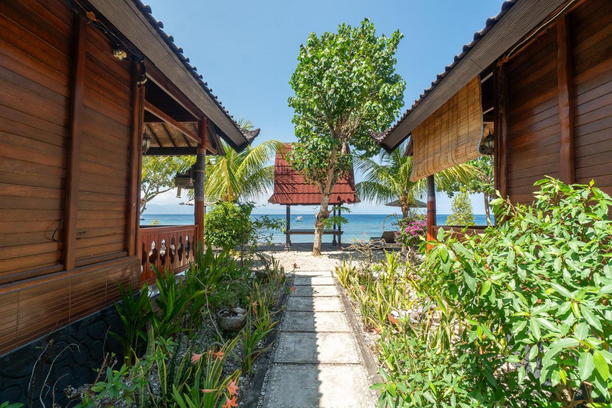 Merta Beach Bungalow By Bukit Vista Ped Екстер'єр фото